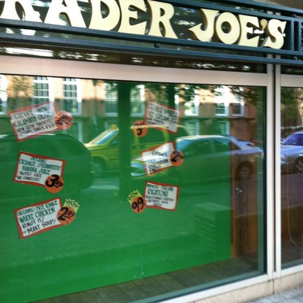 Photo taken at Trader Joe's by Jersey F. on 4/4/2012-美国弗吉尼亚州亚历山德里亚圣亚萨北街612 Photo taken at Trader Joe's by Jersey F. on 4/4/2012