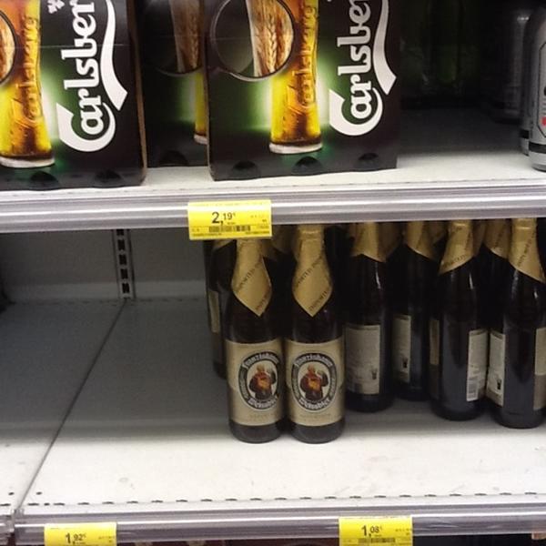 Photo taken at Coop Piazza Leopoldo, Firenze by Valentina D. on 3/13/2012-意大利托斯卡纳佛罗伦萨彼得利奥波德广场6/d-6/e-6/f Photo taken at Coop Piazza Leopoldo, Firenze by Valentina D. on 3/13/2012