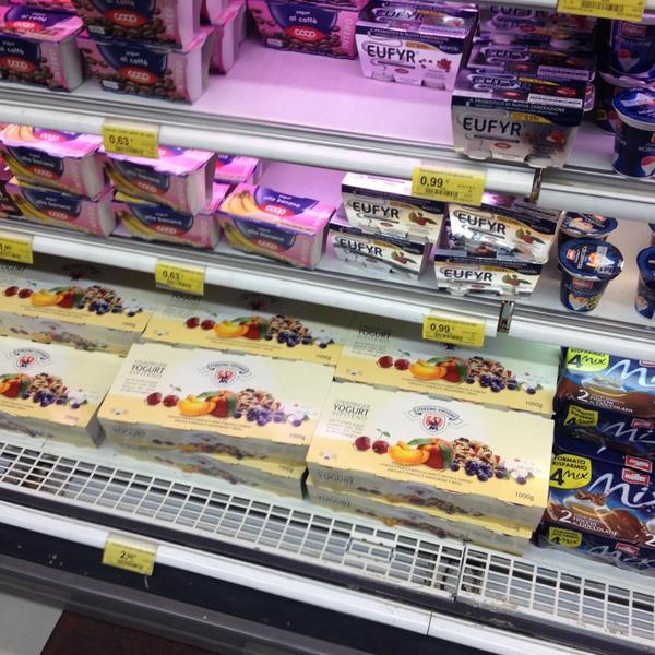 Photo taken at Coop Piazza Leopoldo, Firenze by Eshref G. on 3/28/2014-意大利托斯卡纳佛罗伦萨彼得利奥波德广场6/d-6/e-6/f Photo taken at Coop Piazza Leopoldo, Firenze by Eshref G. on 3/28/2014