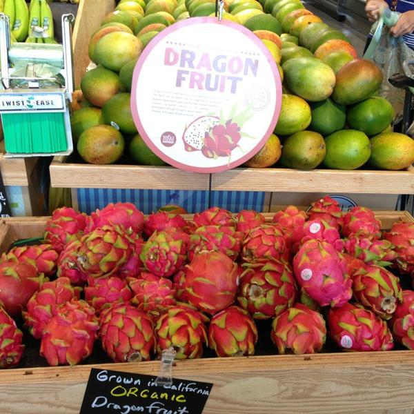 Photo taken at Whole Foods Market by Anna Y. on 9/10/2013-加尼福尼亚奥克斯纳德镇中心街道650(中收集在河滨公园) Photo taken at Whole Foods Market by Anna Y. on 9/10/2013