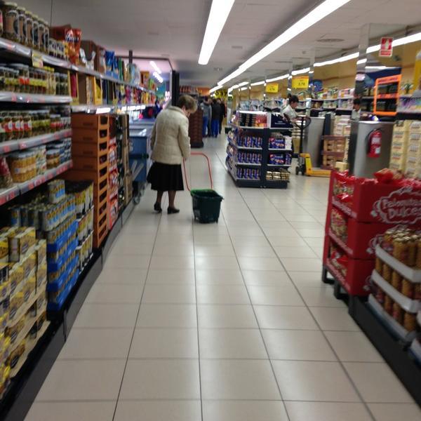 Photo taken at Mercadona by Josh™ ↙ on 1/21/2013