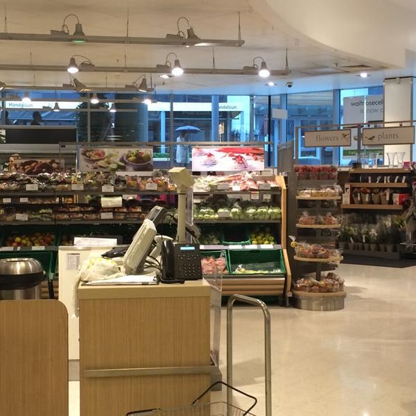 Photo taken at Waitrose by Lhoom on 5/29/2014-英国伦敦牧人布什购物中心 Photo taken at Waitrose by Lhoom on 5/29/2014