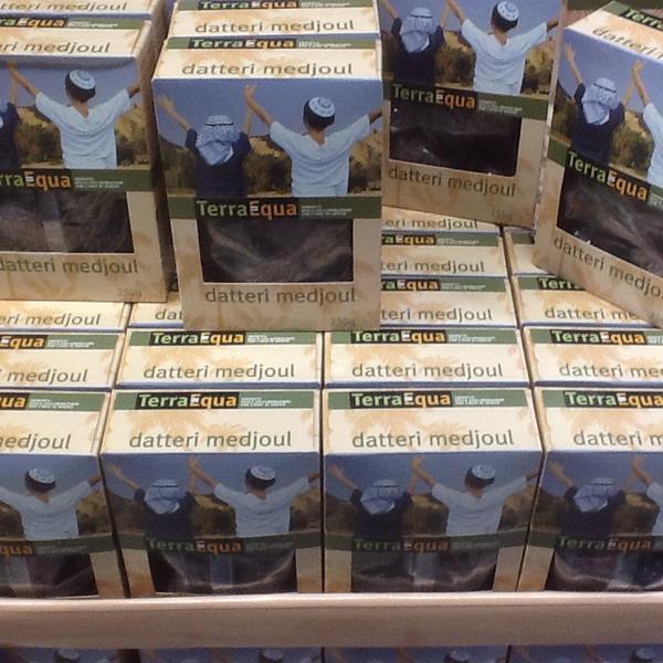 Coop 意大利利古里亚瓦多利古雷栈桥商业公园