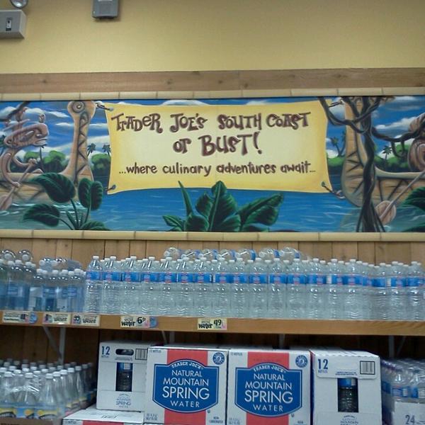 Photo taken at Trader Joe's by Mya M. on 4/13/2013-加尼福尼亚 圣安娜布里斯托尔街3329(西麦克阿瑟大道) Photo taken at Trader Joe's by Mya M. on 4/13/2013