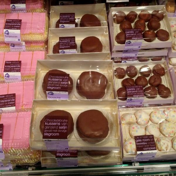 Photo taken at Albert Heijn by Ger A. on 3/16/2013-荷兰弗莱福兰省阿尔梅勒里约热内卢广场1号 Photo taken at Albert Heijn by Ger A. on 3/16/2013