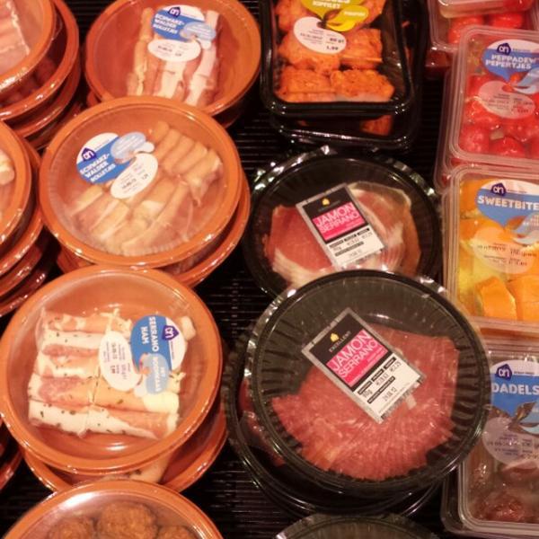 Photo taken at Albert Heijn by Ger A. on 5/1/2013-荷兰弗莱福兰省阿尔梅勒里约热内卢广场1号 Photo taken at Albert Heijn by Ger A. on 5/1/2013