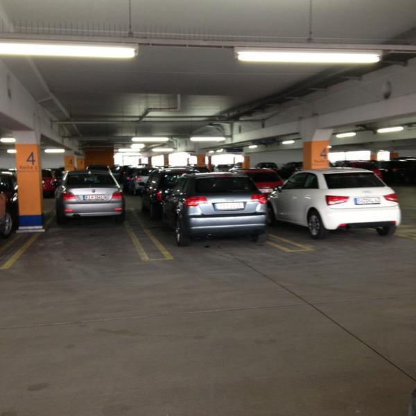 Photo taken at Donau-Einkaufszentrum (DEZ) by Марина Б. on 2/18/2013