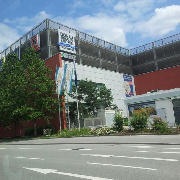 Photo taken at Donau-Einkaufszentrum (DEZ) by Ceren G. on 7/12/2013
