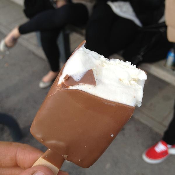 Photo taken at S-market by -芬兰南部埃斯波海滩湾1 Photo taken at S-market by