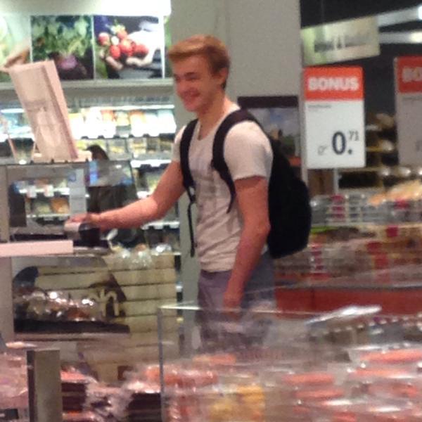 Photo taken at Albert Heijn by Tom I. on 5/18/2015-荷兰布拉班特省鲁汶恩格斯广场26号 Photo taken at Albert Heijn by Tom I. on 5/18/2015