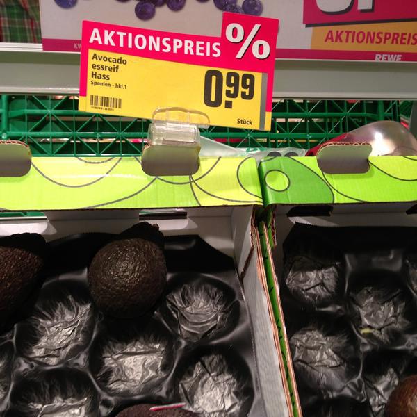 Photo taken at REWE by Nastasja on 5/22/2013-下萨克森州汉诺威沃勒巴户4 Photo taken at REWE by Nastasja on 5/22/2013