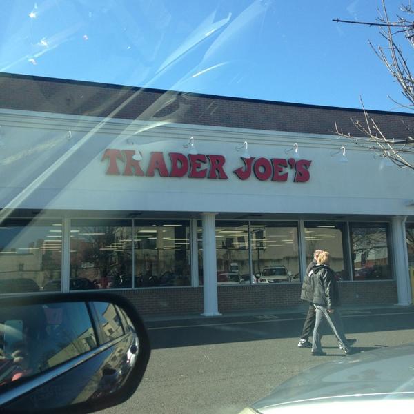 Photo taken at Trader Joe's by Kitkat S. on 4/6/2013-美国新泽西州韦斯特菲尔德榆树街155 Photo taken at Trader Joe's by Kitkat S. on 4/6/2013
