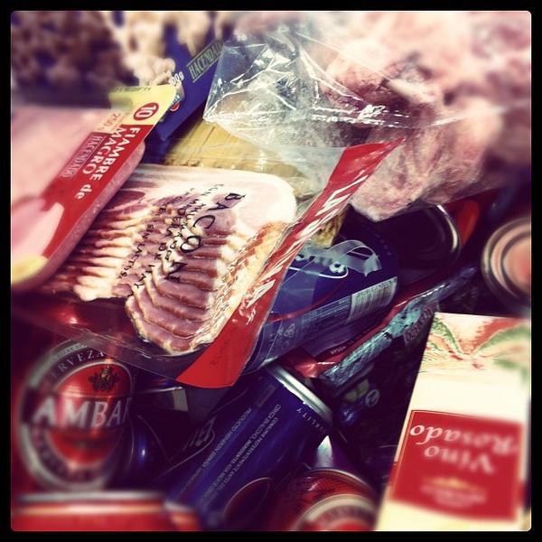 Photo taken at Mercadona Valdespartera by Israel on 2/3/2012