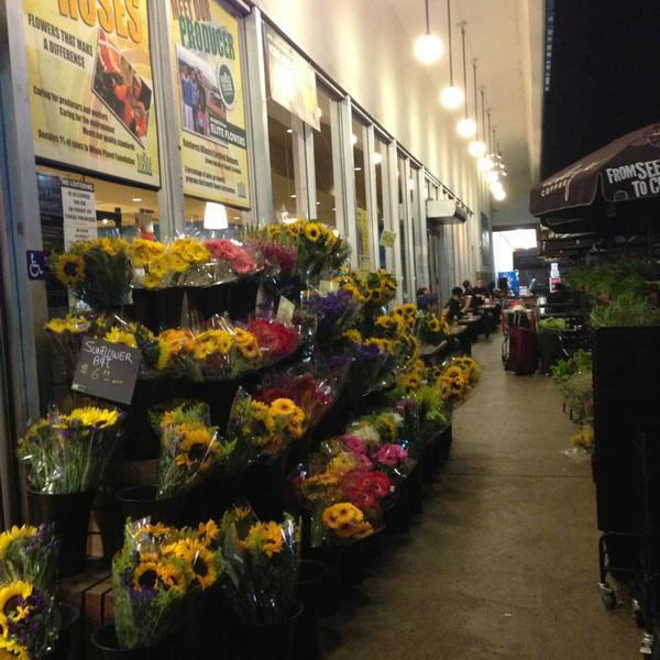 Photo taken at Whole Foods Market by Nadya on 5/20/2013-美国加利福尼亚州洛杉矶费尔法克斯大道6350 Photo taken at Whole Foods Market by Nadya on 5/20/2013