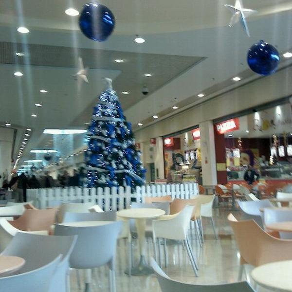 Photo taken at Auchan by Antonello B. on 12/18/2011-意大利普利亚梅萨涅阿皮亚7号国道10公里处 Photo taken at Auchan by Antonello B. on 12/18/2011