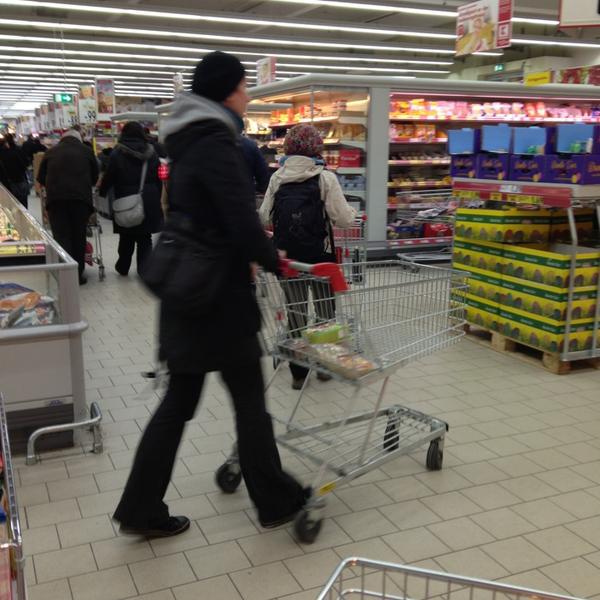 Photo taken at Kaufland by Étienne S. on 3/28/2013-德国柏林喷泉大道105 Photo taken at Kaufland by Étienne S. on 3/28/2013