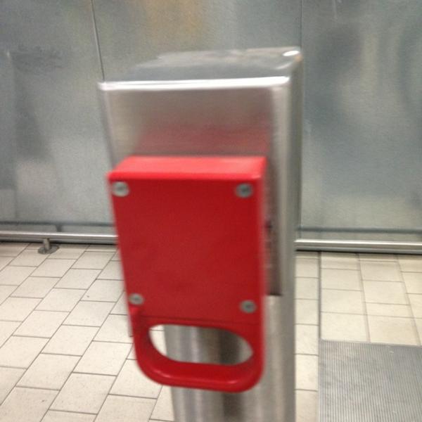 Photo taken at Kaufland by Étienne S. on 3/26/2013-德国柏林喷泉大道105 Photo taken at Kaufland by Étienne S. on 3/26/2013