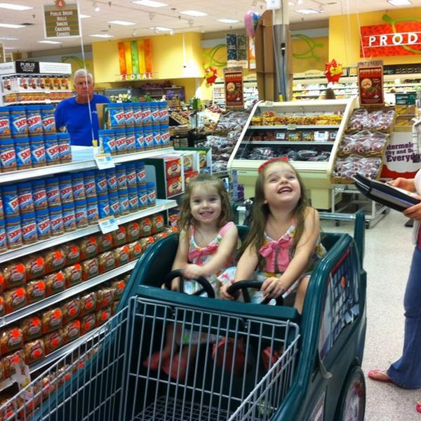 Photo taken at Publix by John B. on 8/5/2011