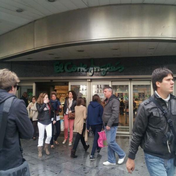 Photo taken at El Corte Inglés by Thanakrit B. on 4/27/2012