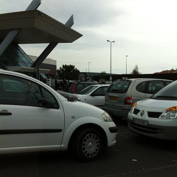 Photo taken at Carrefour by François B. on 4/28/2012