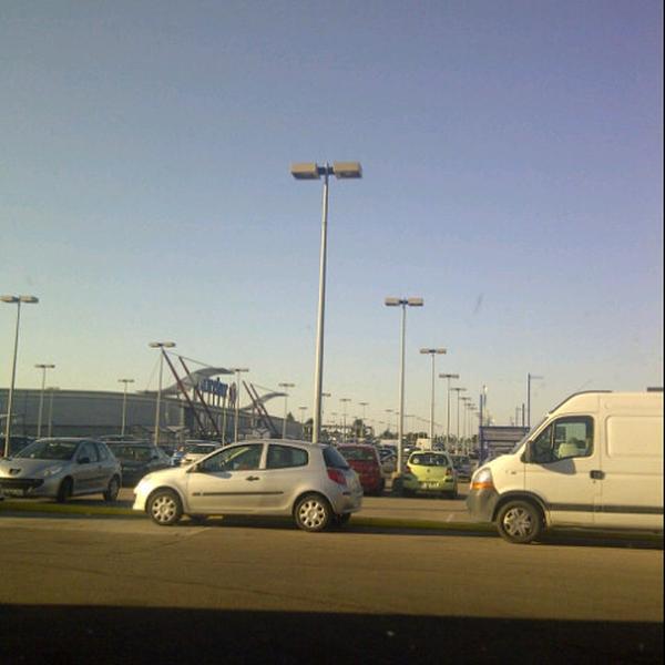 Photo taken at Carrefour by Lyngh L. on 7/24/2012-法国卢瓦尔埃卢维尔漫步广场14号 Photo taken at Carrefour by Lyngh L. on 7/24/2012