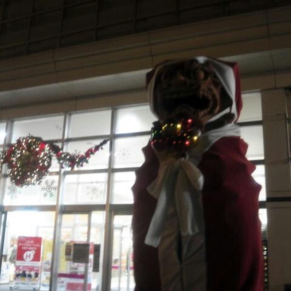 Photo taken at イオン 南风原店 by maijun on 11/22/2012-冲绳县字宫平264号 吉之岛超市 Photo taken at イオン 南风原店 by maijun on 11/22/2012