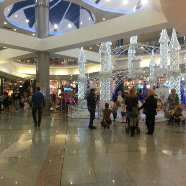 Photo taken at C.C. L'Aljub by El Tio C. on 12/19/2012