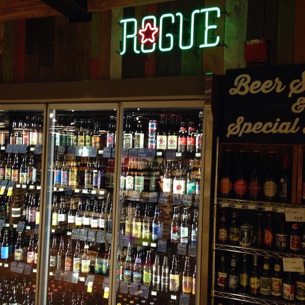 Photo taken at Whole Foods Market by Angelo D. on 1/16/2015-奥勒冈波特兰东北15大道3535(在弗里蒙特街道) Photo taken at Whole Foods Market by Angelo D. on 1/16/2015