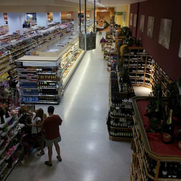 Photo taken at Publix by Angel L. on 5/12/2013