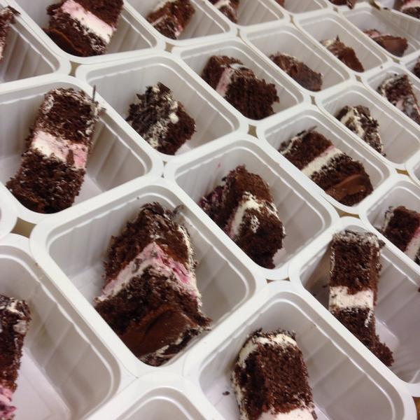 Photo taken at Proxy Delhaize by Kim V. on 10/27/2013