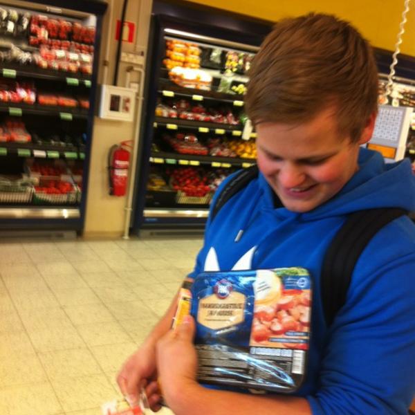 Photo taken at S-market by Markus N. on 6/5/2012-芬兰南部埃斯波海滩湾1 Photo taken at S-market by Markus N. on 6/5/2012