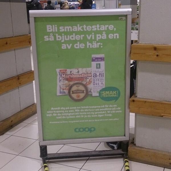 Photo taken at Coop Forum Vinsta by Joachim A. on 1/19/2014