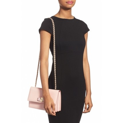 Ferragamo/菲拉格慕 女包 女式单肩包 Q01934313 Ferragamo/菲拉格慕 女包 女式单肩包 Q01934313