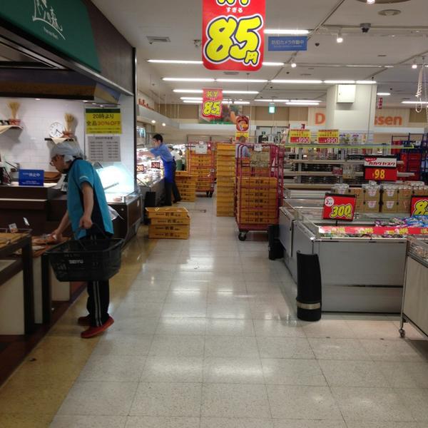 Photo taken at 西友 东阳町店 by Masaki K. on 7/22/2013