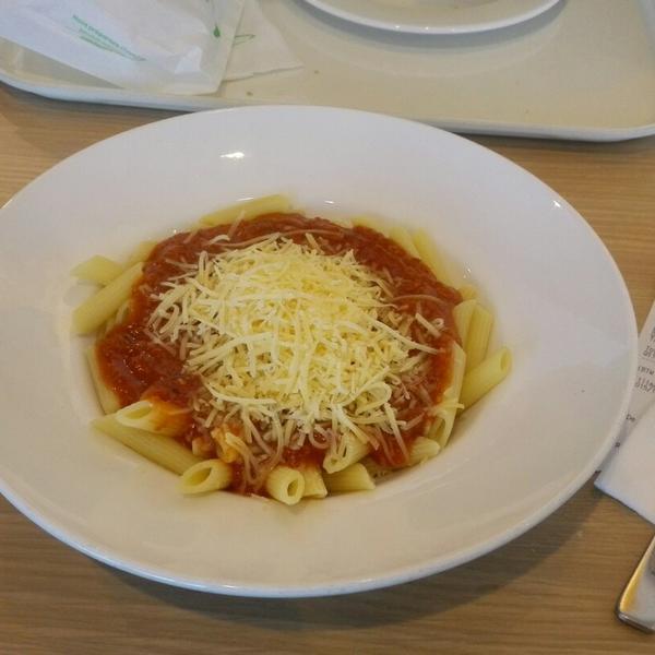 Photo taken at HEMA by Fabian L. on 12/10/2014