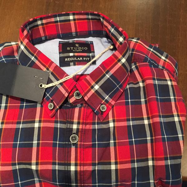 Photo taken at El Corte Inglés by José Manuel on 2/1/2015