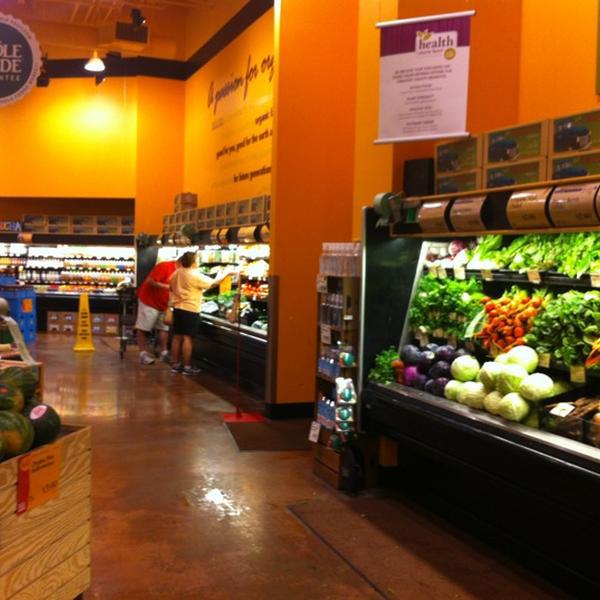Photo taken at Whole Foods Market by Linda C. on 9/2/2012-印地安那 卡梅尔14598克莱露台大道(146西街) Photo taken at Whole Foods Market by Linda C. on 9/2/2012