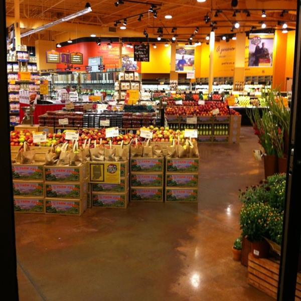 Photo taken at Whole Foods Market by David on 9/17/2011-印地安那 卡梅尔14598克莱露台大道(146西街) Photo taken at Whole Foods Market by David on 9/17/2011