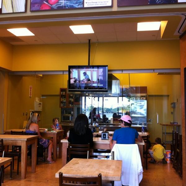 Photo taken at Whole Foods Market by Gianluigi C. on 7/19/2012-伊利诺州内珀维尔第75大街2607号 Photo taken at Whole Foods Market by Gianluigi C. on 7/19/2012