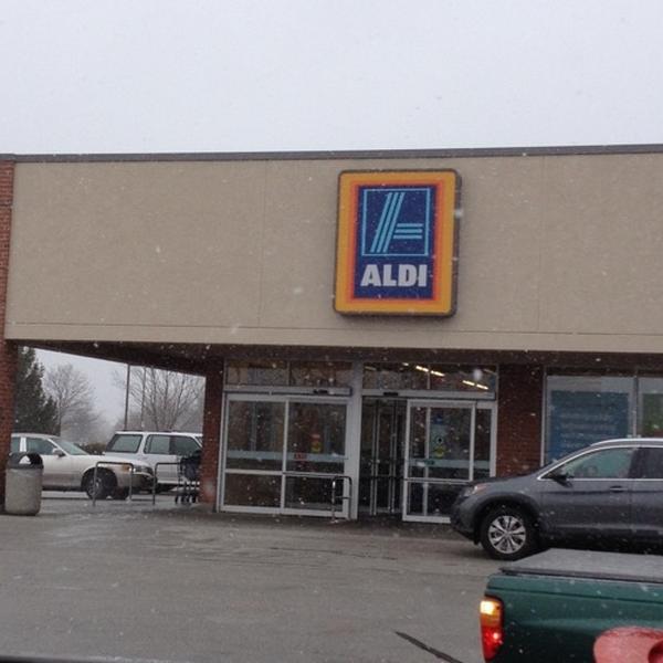 Photo taken at Aldi by Wayne W. on 1/31/2013