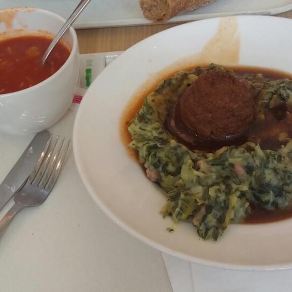 Photo taken at HEMA by Daniele V. on 8/13/2014