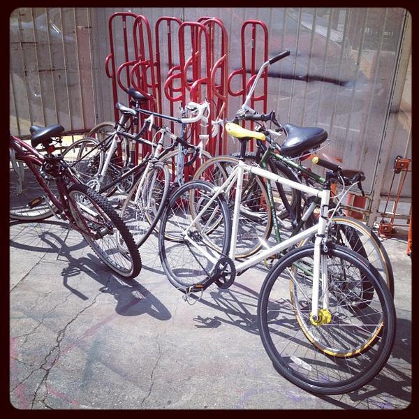 Photo taken at Trader Joe's by Jon-o G. on 4/21/2012-加利福尼亚州长滩贝尔斯登街风铃草大道北2222号 Photo taken at Trader Joe's by Jon-o G. on 4/21/2012