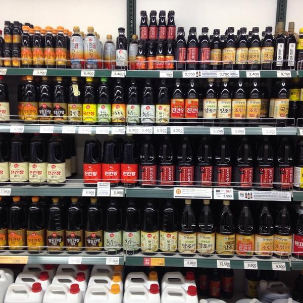 Photo taken at 이마트 (E-Mart) by HyeJoon K. on 8/9/2014-济州市塔洞38易买得超市 Photo taken at 이마트 (E-Mart) by HyeJoon K. on 8/9/2014