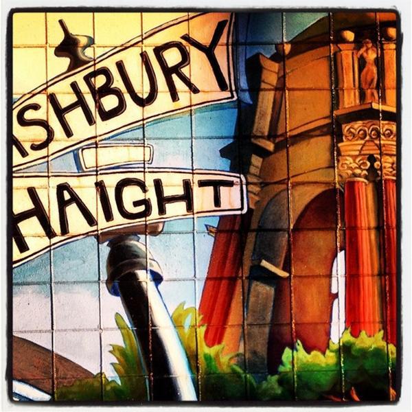 Photo taken at Trader Joe's by RMK a. on 12/8/2012-加尼福尼亚旧金山雍大街3(在吉里大道) Photo taken at Trader Joe's by RMK a. on 12/8/2012