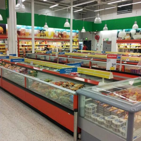 Photo taken at K-citymarket by Jose M. on 4/29/2012-新地区努梅拉图莎安娜湾1 Photo taken at K-citymarket by Jose M. on 4/29/2012