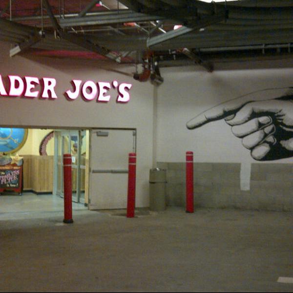 Photo taken at Trader Joe's by Stuart H. on 4/2/2013-美国加利福尼亚州洛杉矶藤街1600 Photo taken at Trader Joe's by Stuart H. on 4/2/2013