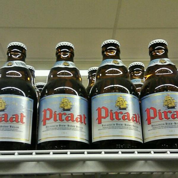 Photo taken at Albert Heijn XL by Paul D. on 9/11/2011