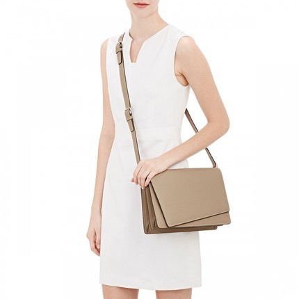 Valextra 女包 女式单肩包 Q01663341 OYSTER Valextra 女包 女式单肩包 Q01663341 OYSTER