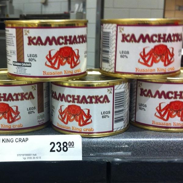 Photo taken at SuperBest by Louise H. on 12/16/2013