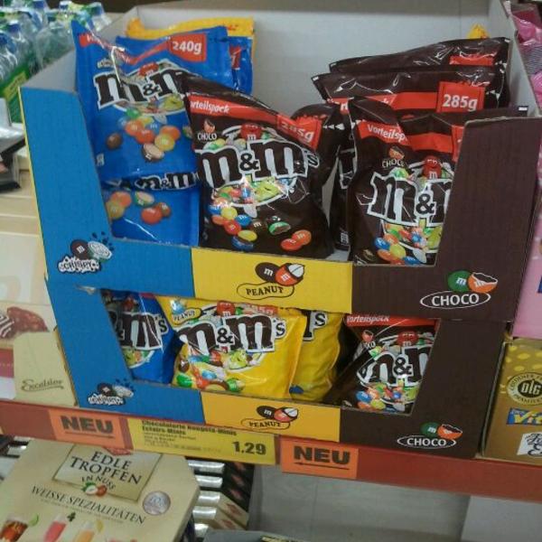 Photo taken at Kaufland by Denis R. on 5/8/2012-德国巴登符腾堡普福尔茨海姆威廉贝克尔大街15 Photo taken at Kaufland by Denis R. on 5/8/2012